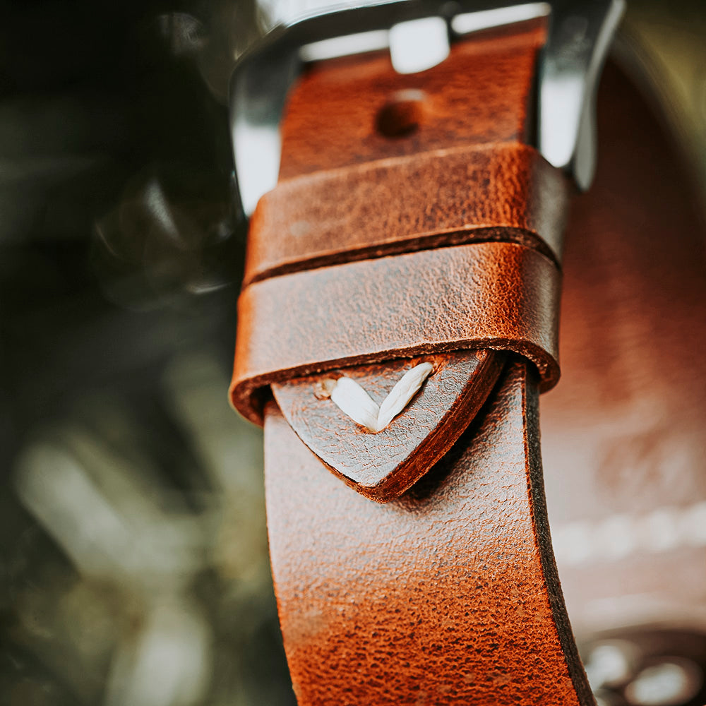 Apple Strap Cognac Leather Silver