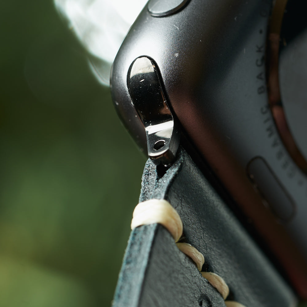 Apple Strap Blue Leather Black