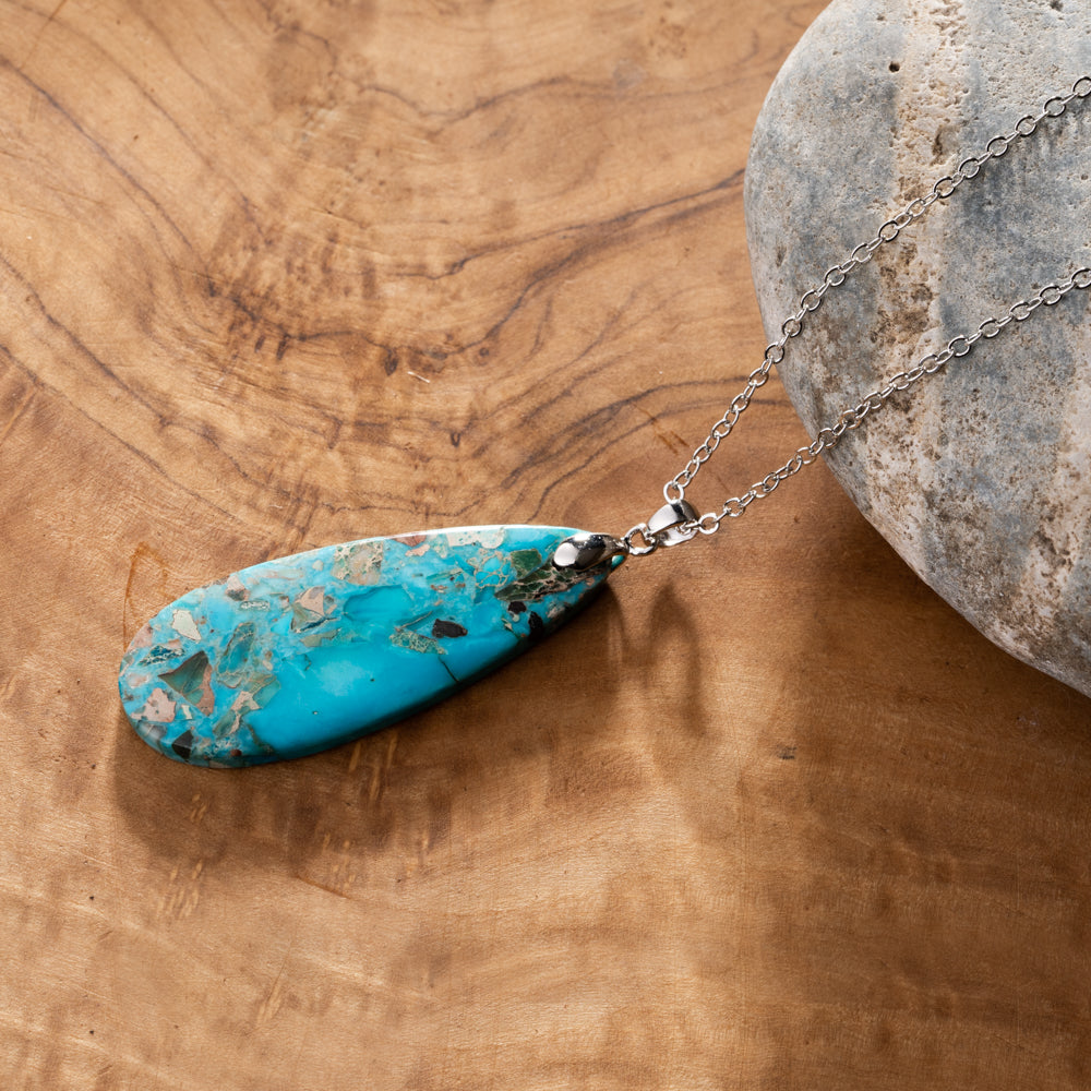 Teardrop Pendant Necklace