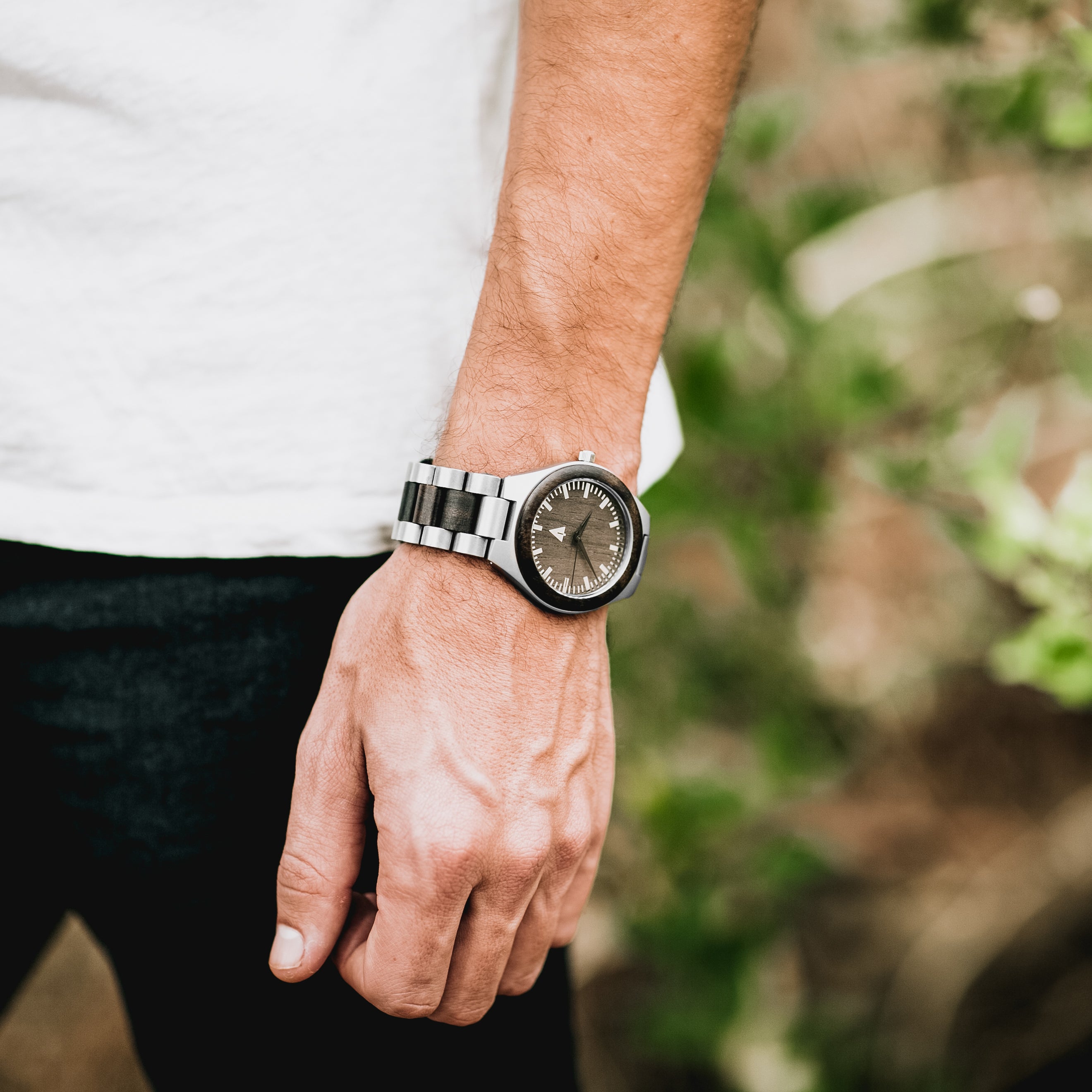 Classic Silver Stainless Walnut Theo Men's Wooden Watch