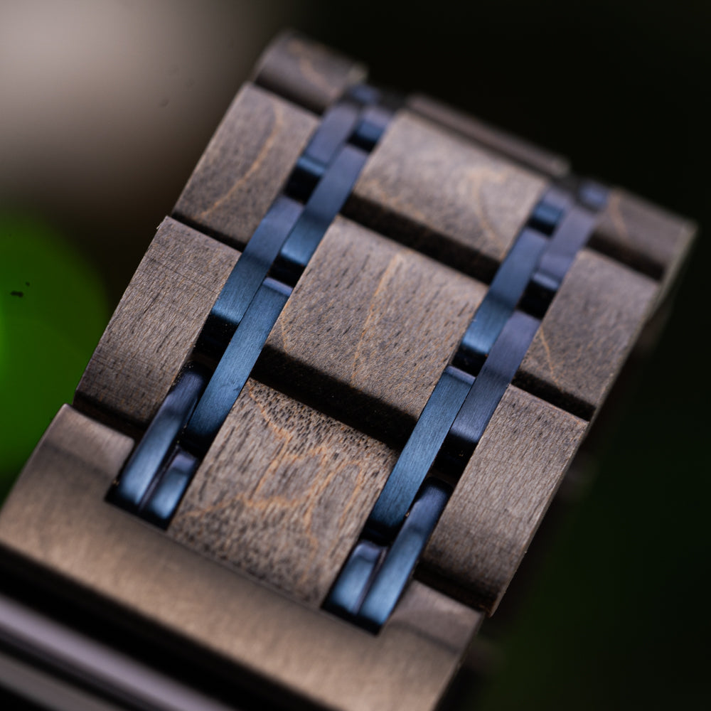 Apple Strap North Maple