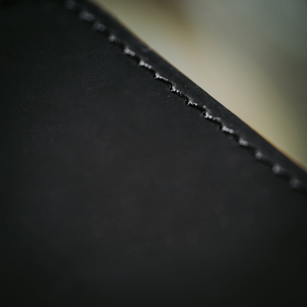 men’s black leather wallet