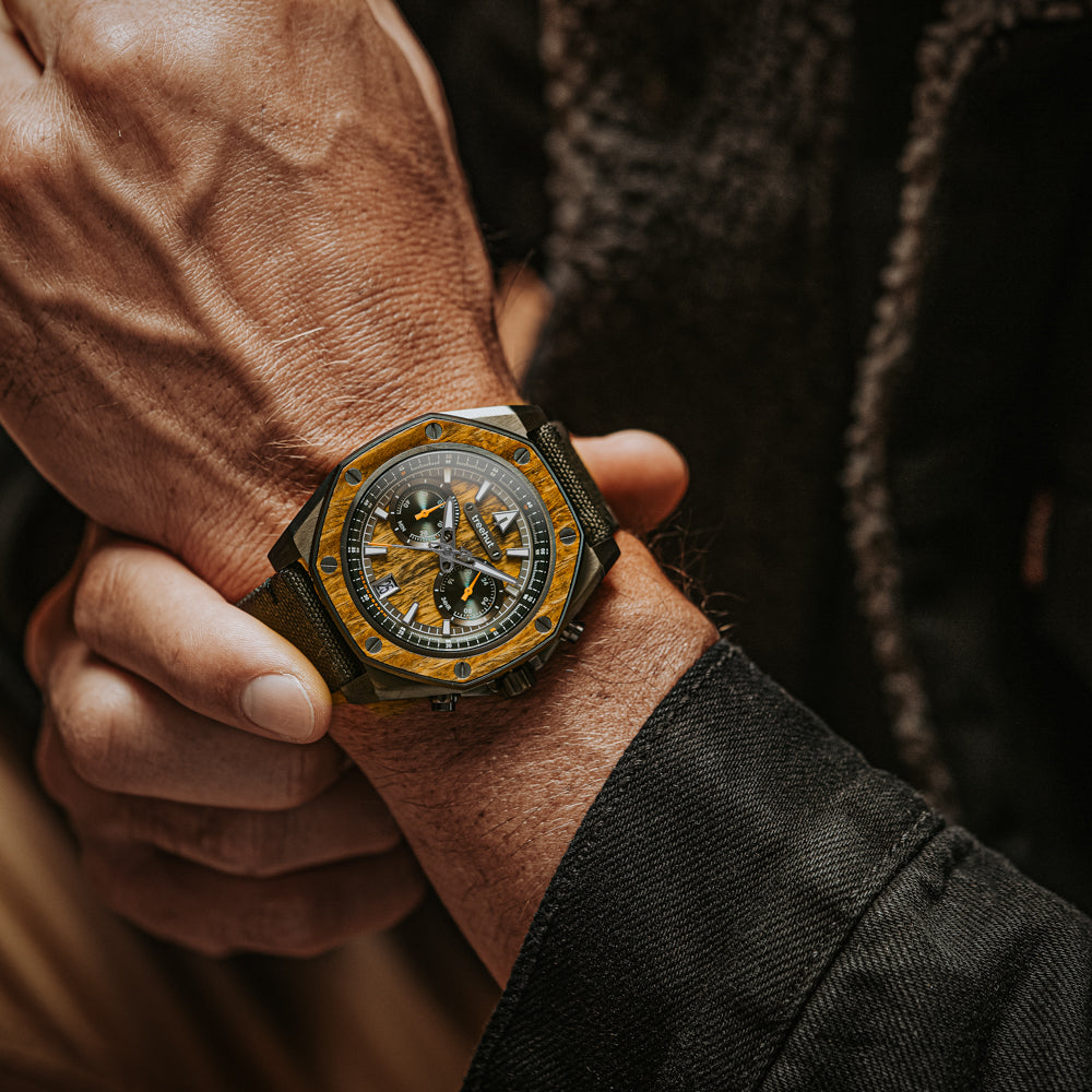 recycling men's watches with upcycled ocean plastic band