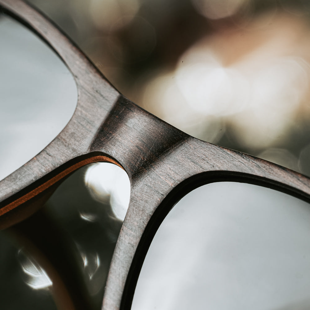 Treehut Ebony and maple wood sunglasses for him. Handmade and engravable real wood sunglasses with 100% UV protection
