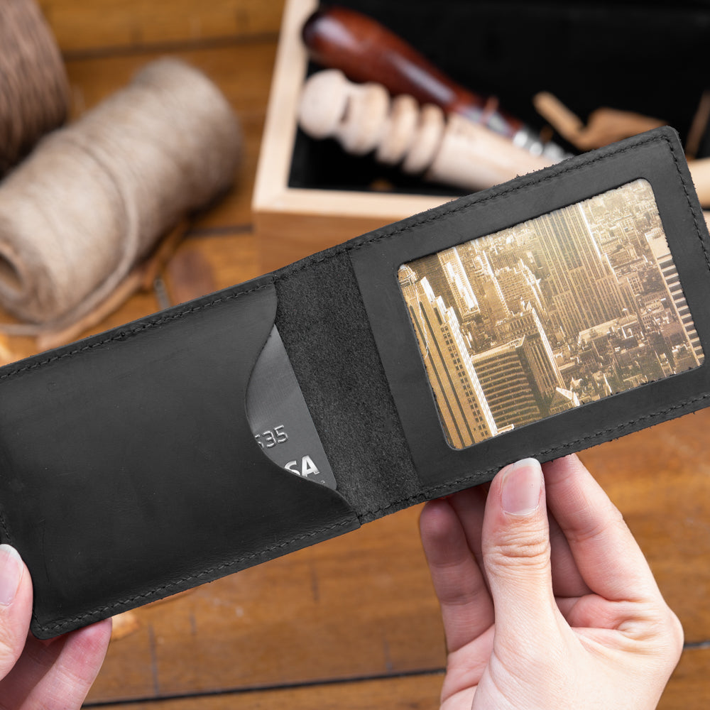 men’s black leather wallet