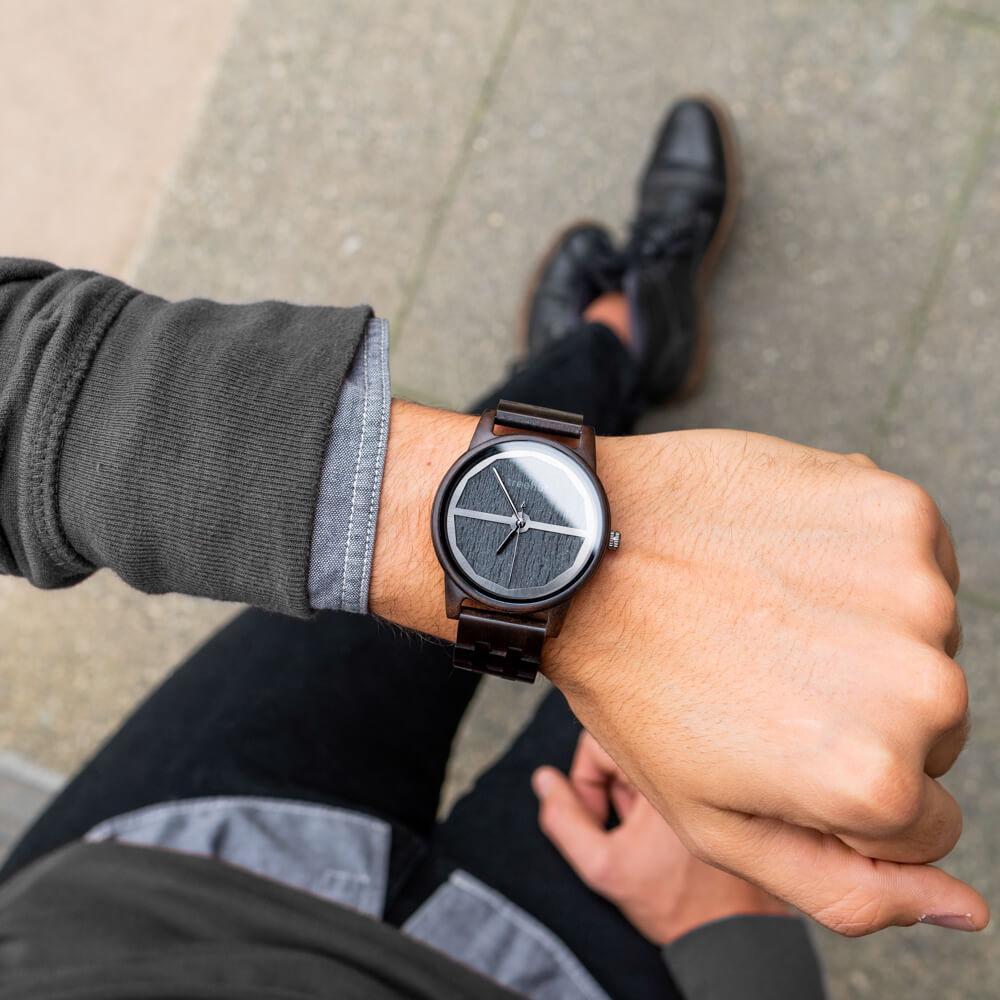 wooden watch in gift set for men