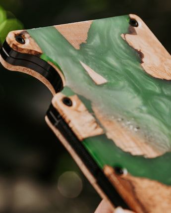 Engravable green resin and maple wood wallet with RFID blocker 