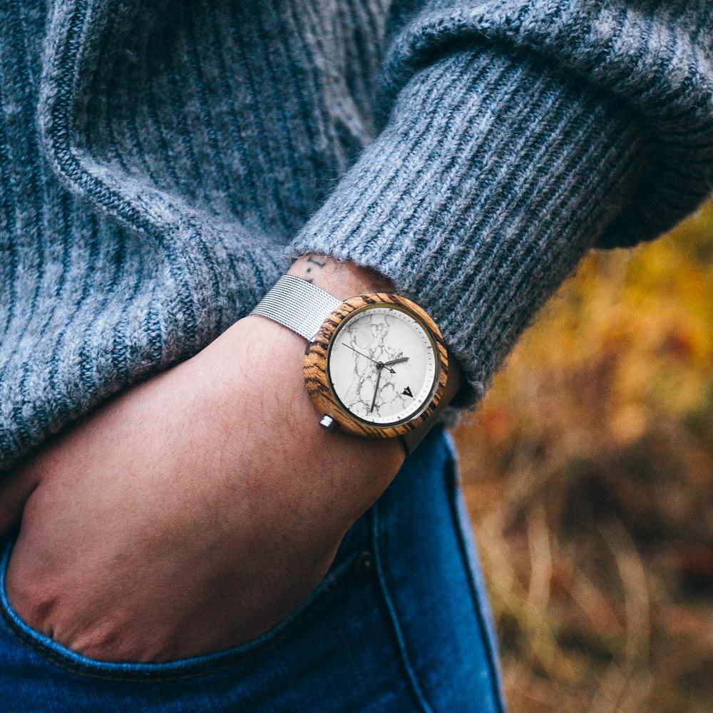 wooden watch in gift set for women