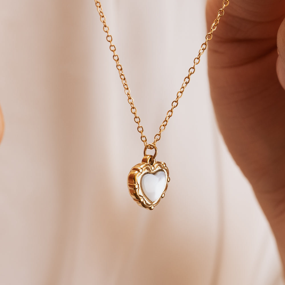 Mother of pearl heart shaped gold plated necklace