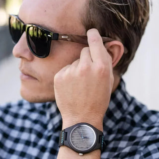 automatic vs. quartz dress watches for men