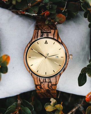 Fashionable Wooden Watches This Spring Season