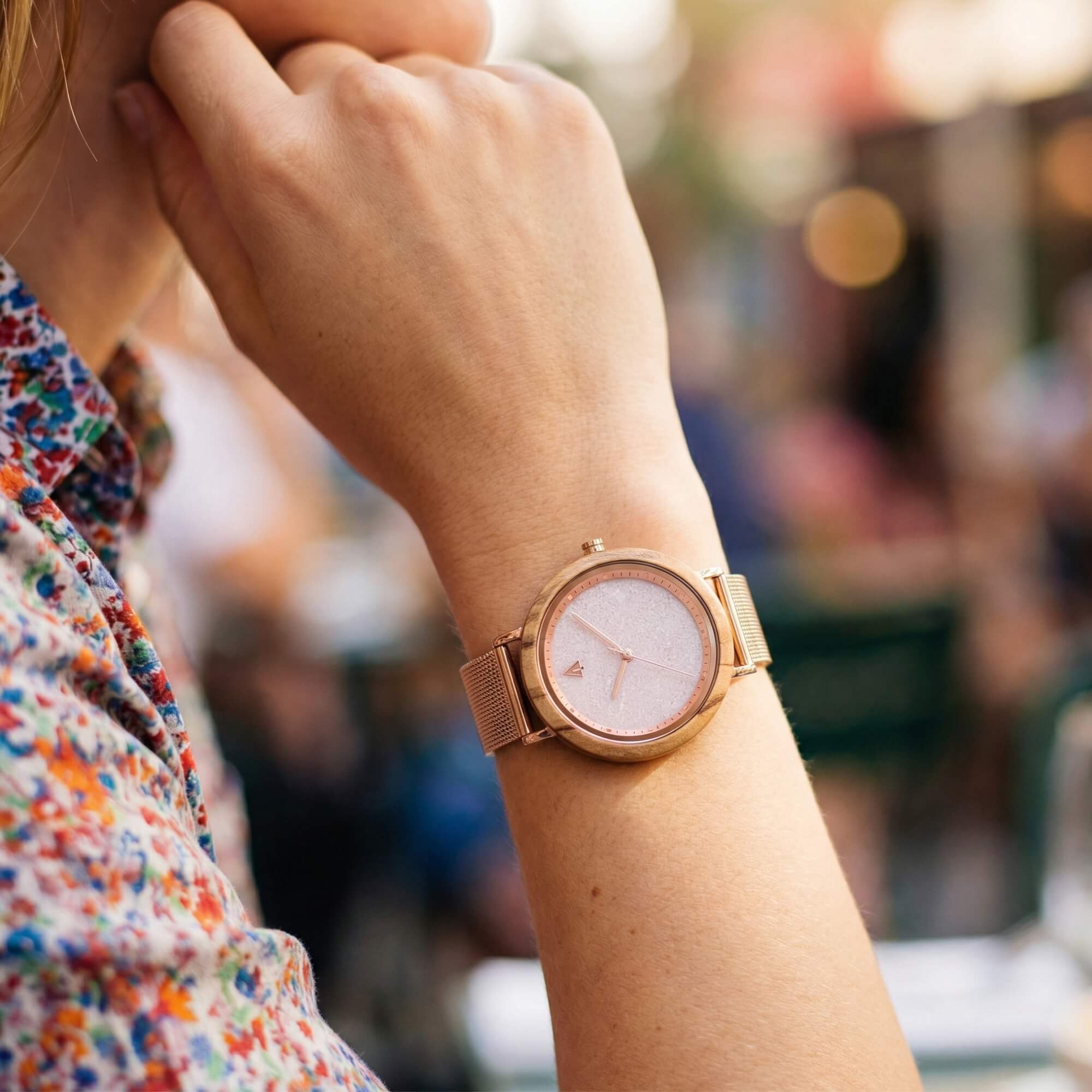 Rose Gold Watch for Women With Pink Marble and Olive Wood Rose Gold Watch for Women With Pink Marble and Olive Wood