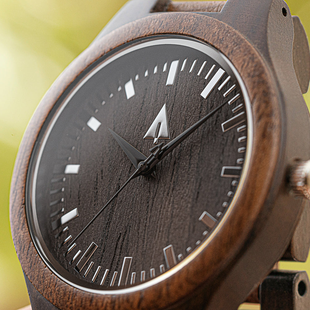 Classic Ebony Walnut Theo Men’s Wooden Watch