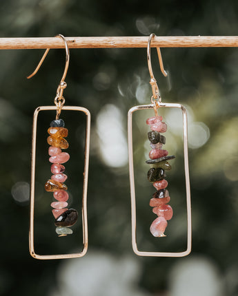 Gold and pink natural tourmaline and onyx stone earrings 