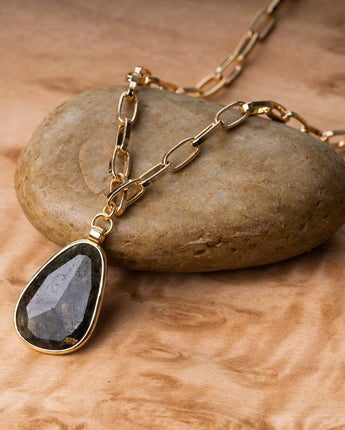 Treehut handmade and handcut natural labradorite stone pendant with gold cable chain 